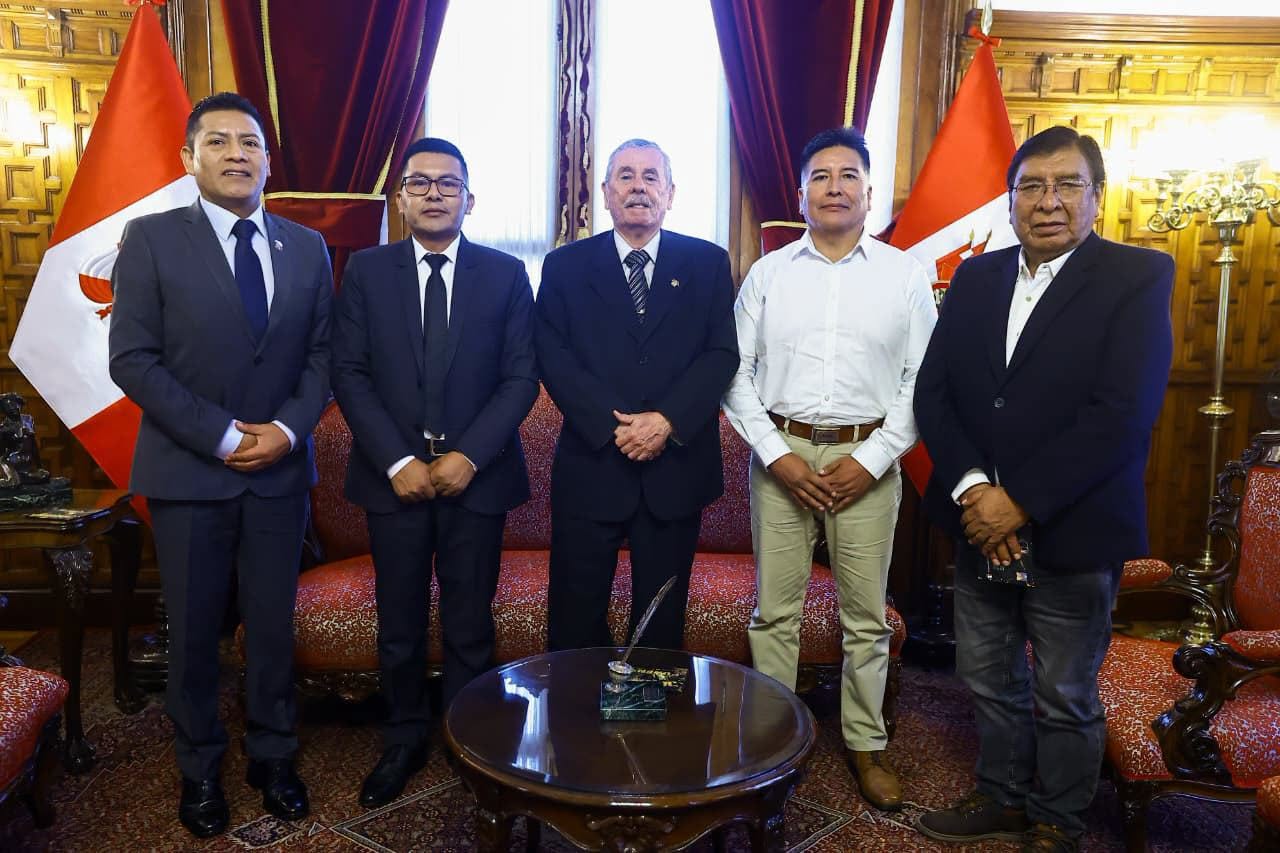 Autoridades gestionan ante el Congreso el fortalecimiento y funcionamiento de la Universidad Nacional de Desaguadero